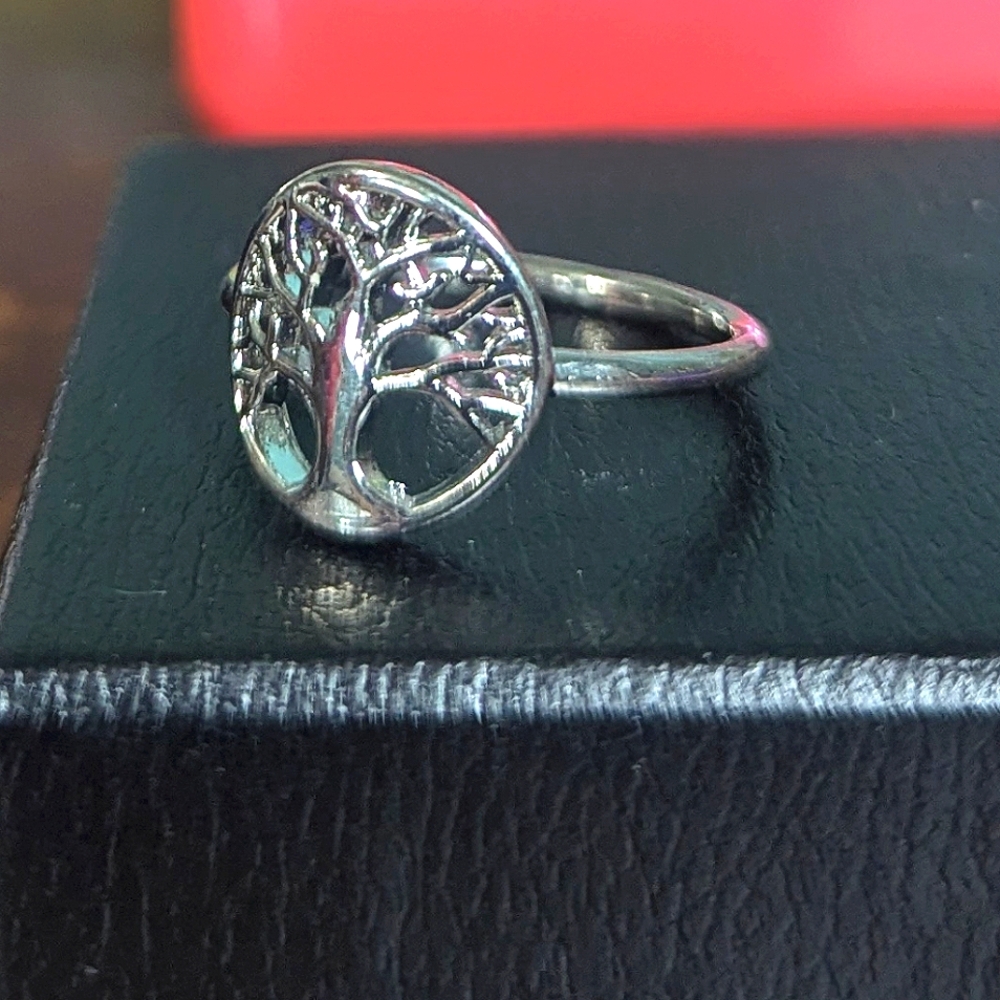 Silver Hallow Tree Of Life Ring 0.7" - Picture 3 of 6